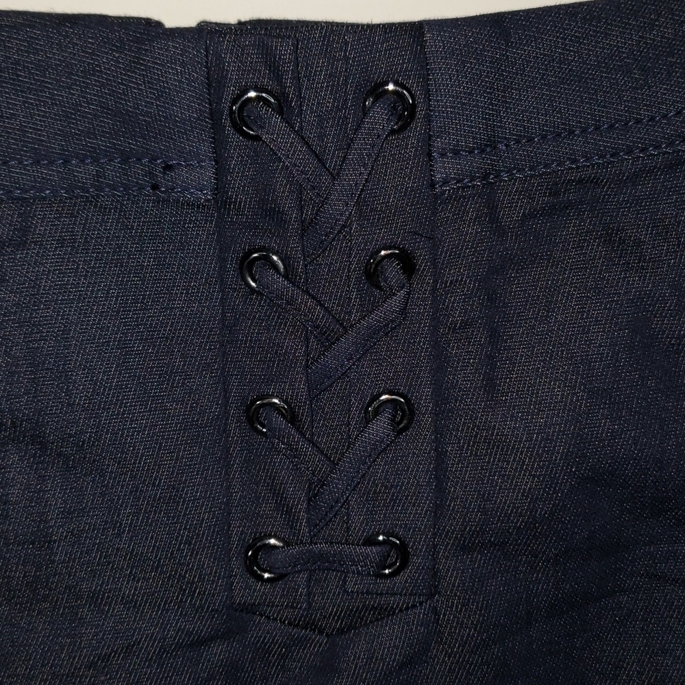 TALBOTS- Dark Stretch Denim Pencil Skirt w Lace Up Front, Size 4 Petite - Picture 2 of 7